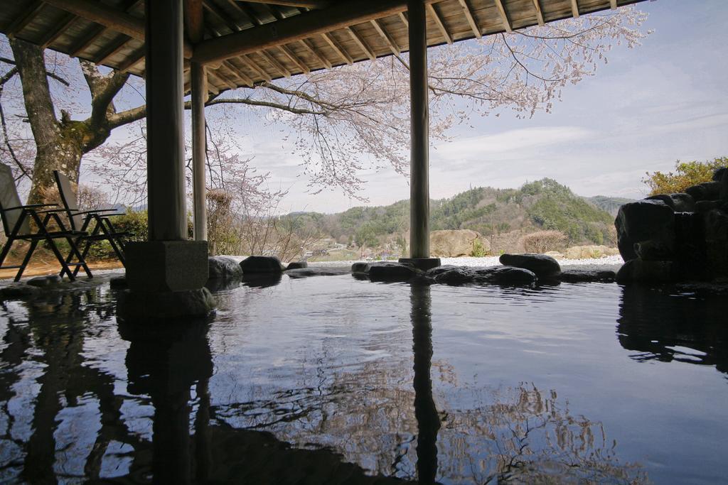 Takayama Kanko Hotel Eksteriør bilde