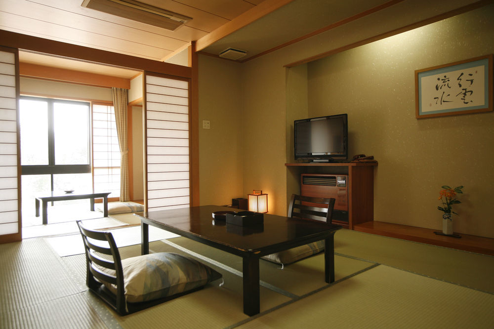 Takayama Kanko Hotel Eksteriør bilde