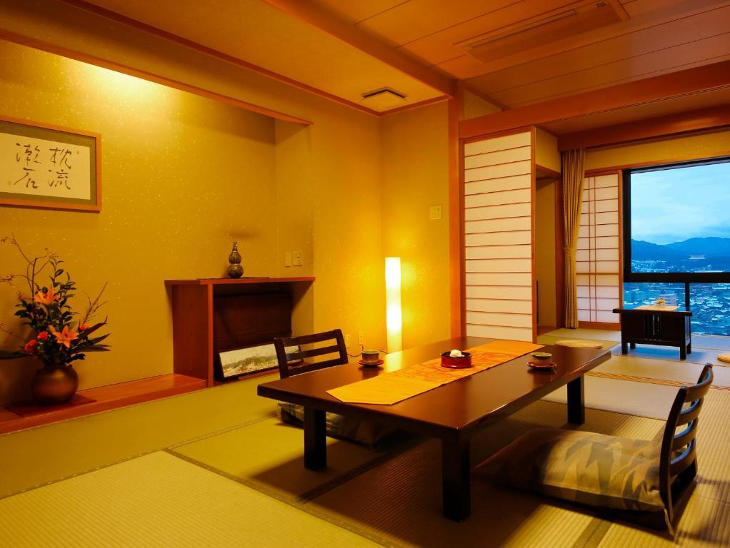 Takayama Kanko Hotel Rom bilde
