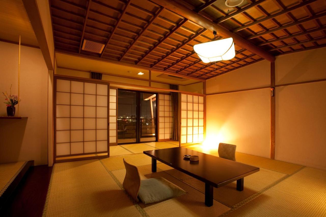 Takayama Kanko Hotel Eksteriør bilde